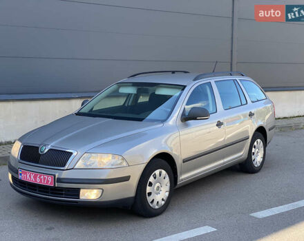 Сірий Шкода Октавія, об'ємом двигуна 1.6 л та пробігом 215 тис. км за 7500 $, фото 1 на Automoto.ua
