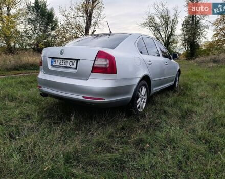 Серый Шкода Октавия, объемом двигателя 1.8 л и пробегом 206 тыс. км за 6500 $, фото 1 на Automoto.ua