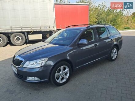 Шкода Октавия 2012 в Луцке на Automoto.ua Серый Шкода Октавия, объемом двигателя 1.99 л и пробегом 250 тыс. км за 11200 $, фото 1 на Automoto.ua