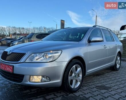 Серый Шкода Октавия, объемом двигателя 0 л и пробегом 179 тыс. км за 8599 $, фото 1 на Automoto.ua