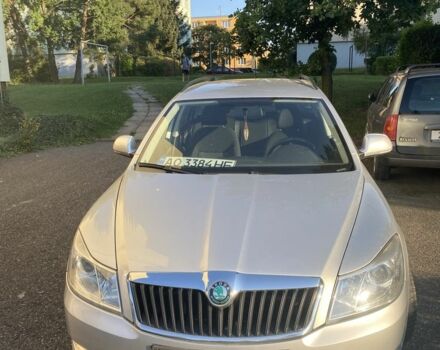 Сірий Шкода Октавія, об'ємом двигуна 0 л та пробігом 290 тис. км за 7500 $, фото 1 на Automoto.ua