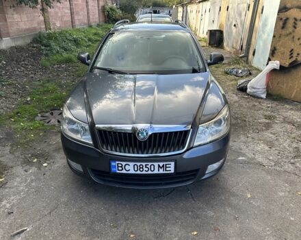 Сірий Шкода Октавія, об'ємом двигуна 1.6 л та пробігом 266 тис. км за 8200 $, фото 1 на Automoto.ua
