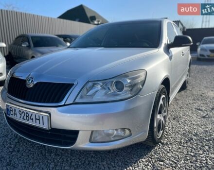 Серый Шкода Октавия, объемом двигателя 2 л и пробегом 208 тыс. км за 7500 $, фото 1 на Automoto.ua