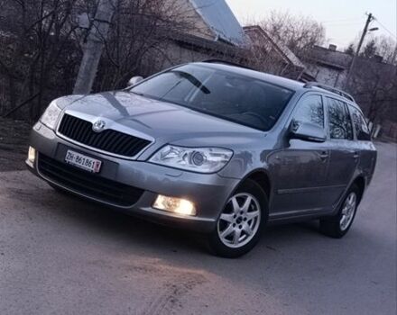 Сірий Шкода Октавія, об'ємом двигуна 2 л та пробігом 285 тис. км за 9900 $, фото 1 на Automoto.ua