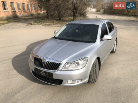 Шкода Октавія 2012 у Калиновке на Automoto.ua Сірий Шкода Октавія, об'ємом двигуна 1.8 л та пробігом 231 тис. км за 9090 $, фото 1 на Automoto.ua