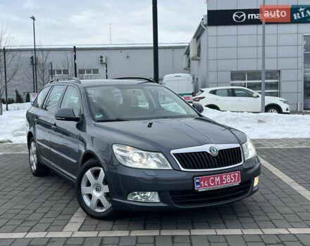 Серый Шкода Октавия, объемом двигателя 1.6 л и пробегом 307 тыс. км за 8399 $, фото 1 на Automoto.ua