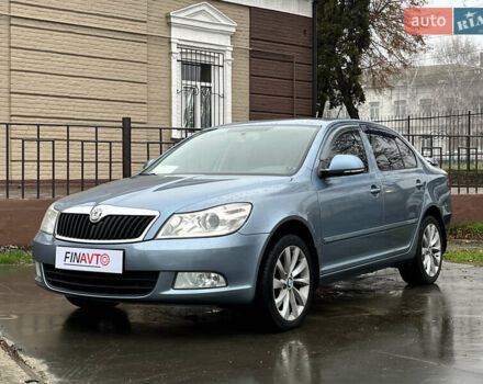 Серый Шкода Октавия, объемом двигателя 1.8 л и пробегом 280 тыс. км за 7900 $, фото 1 на Automoto.ua