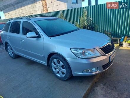 Серый Шкода Октавия, объемом двигателя 1.6 л и пробегом 299 тыс. км за 7200 $, фото 1 на Automoto.ua