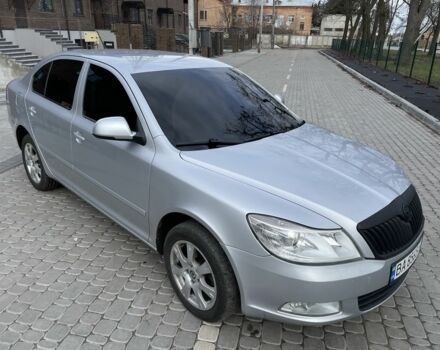 Серый Шкода Октавия, объемом двигателя 1.8 л и пробегом 220 тыс. км за 8499 $, фото 1 на Automoto.ua