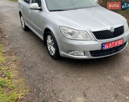Сірий Шкода Октавія, об'ємом двигуна 1.6 л та пробігом 230 тис. км за 8100 $, фото 1 на Automoto.ua