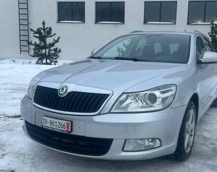 Сірий Шкода Октавія, об'ємом двигуна 1.8 л та пробігом 143 тис. км за 7900 $, фото 1 на Automoto.ua