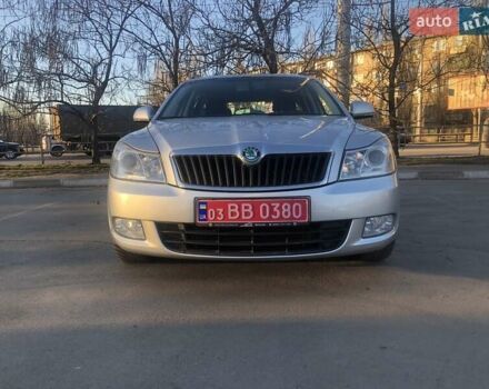 Сірий Шкода Октавія, об'ємом двигуна 1.6 л та пробігом 251 тис. км за 9450 $, фото 1 на Automoto.ua