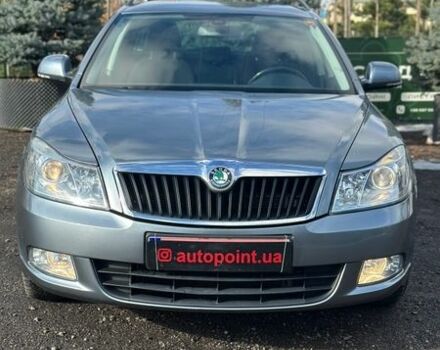 Серый Шкода Октавия, объемом двигателя 2 л и пробегом 242 тыс. км за 10900 $, фото 1 на Automoto.ua