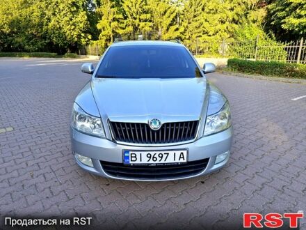 Серый Шкода Октавия, объемом двигателя 1.6 л и пробегом 212 тыс. км за 7650 $, фото 1 на Automoto.ua