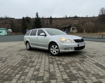 Серый Шкода Октавия, объемом двигателя 1.6 л и пробегом 307 тыс. км за 6299 $, фото 1 на Automoto.ua