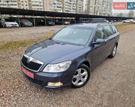 Серый Шкода Октавия, объемом двигателя 2 л и пробегом 284 тыс. км за 10950 $, фото 1 на Automoto.ua