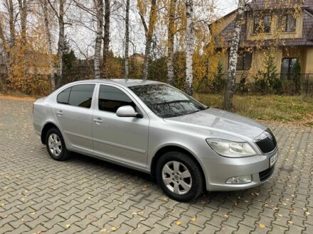 Серый Шкода Октавия, объемом двигателя 1.8 л и пробегом 174 тыс. км за 7500 $, фото 1 на Automoto.ua