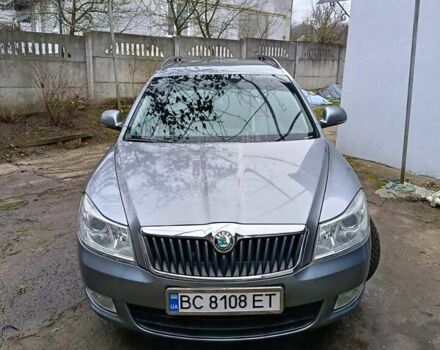 Серый Шкода Октавия, объемом двигателя 1.6 л и пробегом 312 тыс. км за 7600 $, фото 1 на Automoto.ua