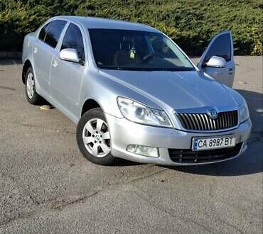 Сірий Шкода Октавія, об'ємом двигуна 1.9 л та пробігом 257 тис. км за 7999 $, фото 1 на Automoto.ua