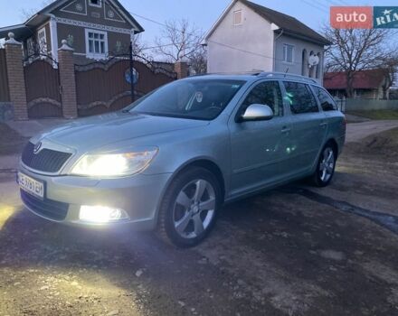 Серый Шкода Октавия, объемом двигателя 1.99 л и пробегом 300 тыс. км за 9300 $, фото 1 на Automoto.ua