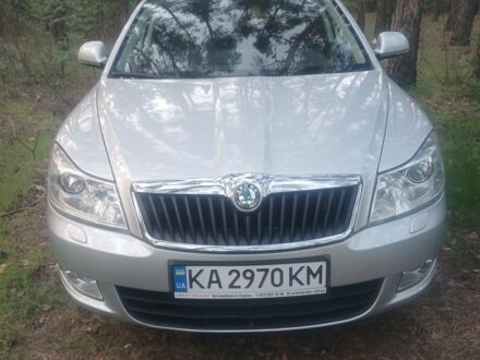 Шкода Октавия 2012 в Киеве на Automoto.ua Серый Шкода Октавия, объемом двигателя 0 л и пробегом 183 тыс. км за 7850 $, фото 1 на Automoto.ua