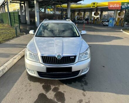 Серый Шкода Октавия, объемом двигателя 1.97 л и пробегом 290 тыс. км за 8900 $, фото 1 на Automoto.ua