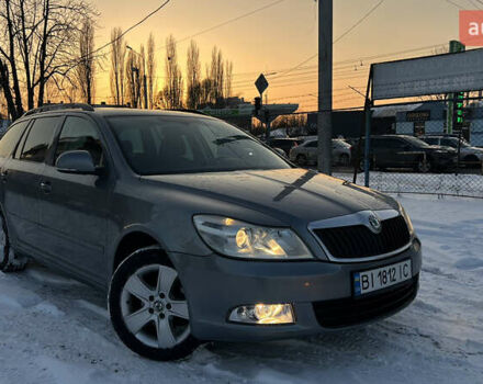 Серый Шкода Октавия, объемом двигателя 1.4 л и пробегом 203 тыс. км за 8000 $, фото 1 на Automoto.ua