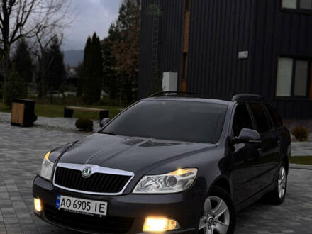 Серый Шкода Октавия, объемом двигателя 1.6 л и пробегом 289 тыс. км за 7900 $, фото 1 на Automoto.ua