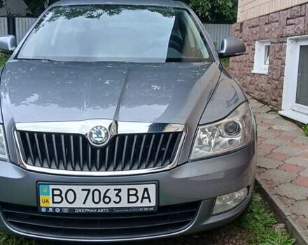 Сірий Шкода Октавія, об'ємом двигуна 1.6 л та пробігом 62 тис. км за 13000 $, фото 1 на Automoto.ua