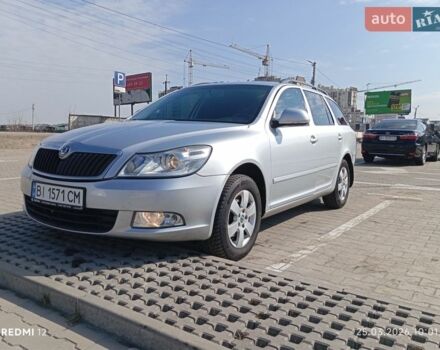 Серый Шкода Октавия, объемом двигателя 1.8 л и пробегом 160 тыс. км за 8500 $, фото 1 на Automoto.ua