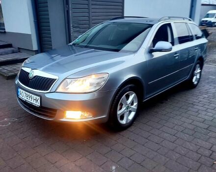 Серый Шкода Октавия, объемом двигателя 2 л и пробегом 27000 тыс. км за 8600 $, фото 1 на Automoto.ua