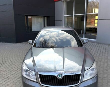 Серый Шкода Октавия, объемом двигателя 1.9 л и пробегом 200 тыс. км за 6000 $, фото 1 на Automoto.ua