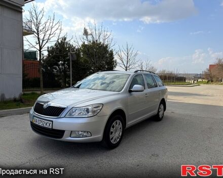 Сірий Шкода Октавія, об'ємом двигуна 1.8 л та пробігом 165 тис. км за 6800 $, фото 1 на Automoto.ua