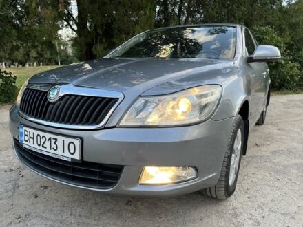 Серый Шкода Октавия, объемом двигателя 1.8 л и пробегом 205 тыс. км за 8300 $, фото 1 на Automoto.ua