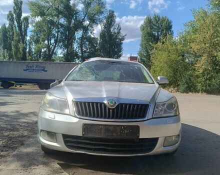 Серый Шкода Октавия, объемом двигателя 1.6 л и пробегом 400 тыс. км за 4000 $, фото 1 на Automoto.ua