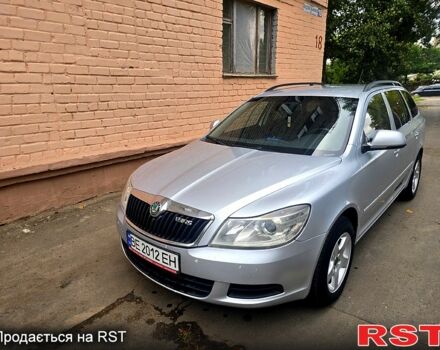 Сірий Шкода Октавія, об'ємом двигуна 2 л та пробігом 300 тис. км за 7600 $, фото 1 на Automoto.ua