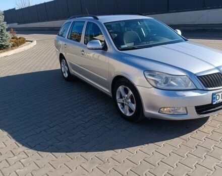 Серый Шкода Октавия, объемом двигателя 1.99 л и пробегом 270 тыс. км за 7200 $, фото 1 на Automoto.ua