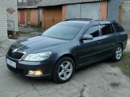 Шкода Октавия 2012 в Харькове на Automoto.ua Серый Шкода Октавия, объемом двигателя 1.6 л и пробегом 210 тыс. км за 9200 $, фото 1 на Automoto.ua