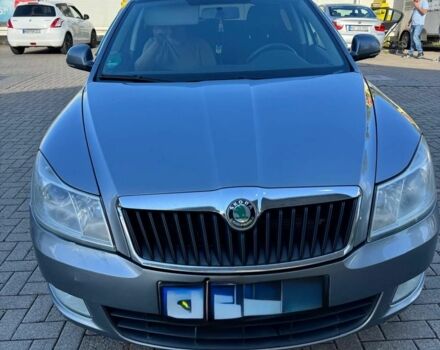Сірий Шкода Октавія, об'ємом двигуна 1 л та пробігом 240 тис. км за 7598 $, фото 1 на Automoto.ua