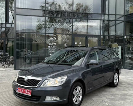 Серый Шкода Октавия, объемом двигателя 1.2 л и пробегом 240 тыс. км за 6200 $, фото 1 на Automoto.ua