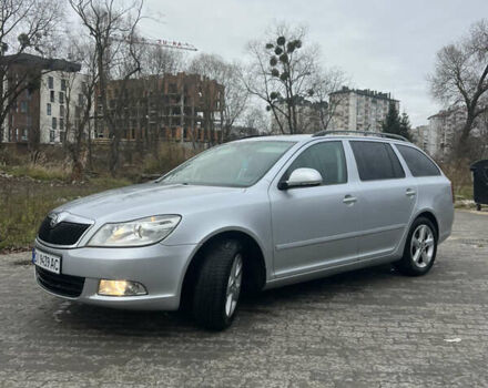 Серый Шкода Октавия, объемом двигателя 1.6 л и пробегом 312 тыс. км за 8300 $, фото 1 на Automoto.ua