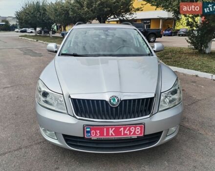 Серый Шкода Октавия, объемом двигателя 1.6 л и пробегом 238 тыс. км за 8499 $, фото 1 на Automoto.ua
