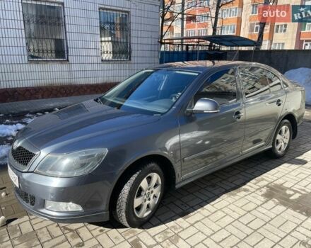 Сірий Шкода Октавія, об'ємом двигуна 1.8 л та пробігом 105 тис. км за 10900 $, фото 1 на Automoto.ua