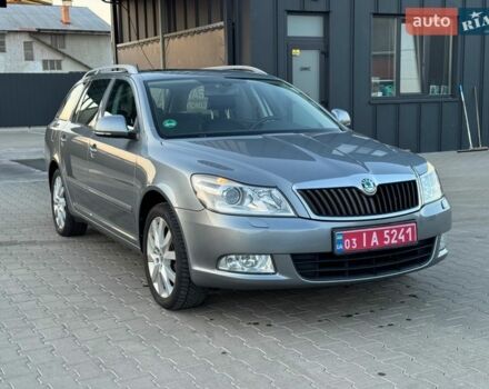 Серый Шкода Октавия, объемом двигателя 1.8 л и пробегом 185 тыс. км за 7700 $, фото 1 на Automoto.ua