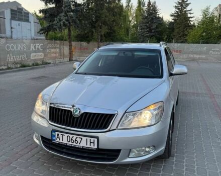 Серый Шкода Октавия, объемом двигателя 1.6 л и пробегом 237 тыс. км за 7000 $, фото 1 на Automoto.ua