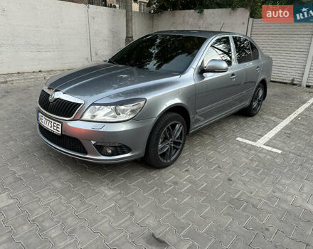 Сірий Шкода Октавія, об'ємом двигуна 2 л та пробігом 227 тис. км за 10200 $, фото 1 на Automoto.ua