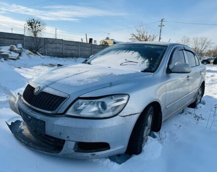 Серый Шкода Октавия, объемом двигателя 1.8 л и пробегом 179 тыс. км за 3900 $, фото 1 на Automoto.ua