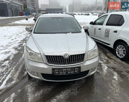 Серый Шкода Октавия, объемом двигателя 1.8 л и пробегом 252 тыс. км за 6600 $, фото 1 на Automoto.ua