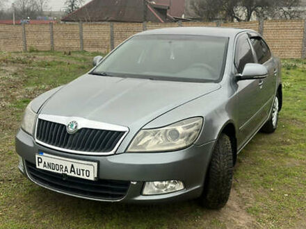 Серый Шкода Октавия, объемом двигателя 1.9 л и пробегом 290 тыс. км за 6400 $, фото 1 на Automoto.ua