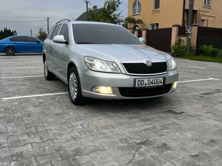 Шкода Октавия 2012 в Львове на Automoto.ua Серый Шкода Октавия, объемом двигателя 2 л и пробегом 301 тыс. км за 7200 $, фото 1 на Automoto.ua
